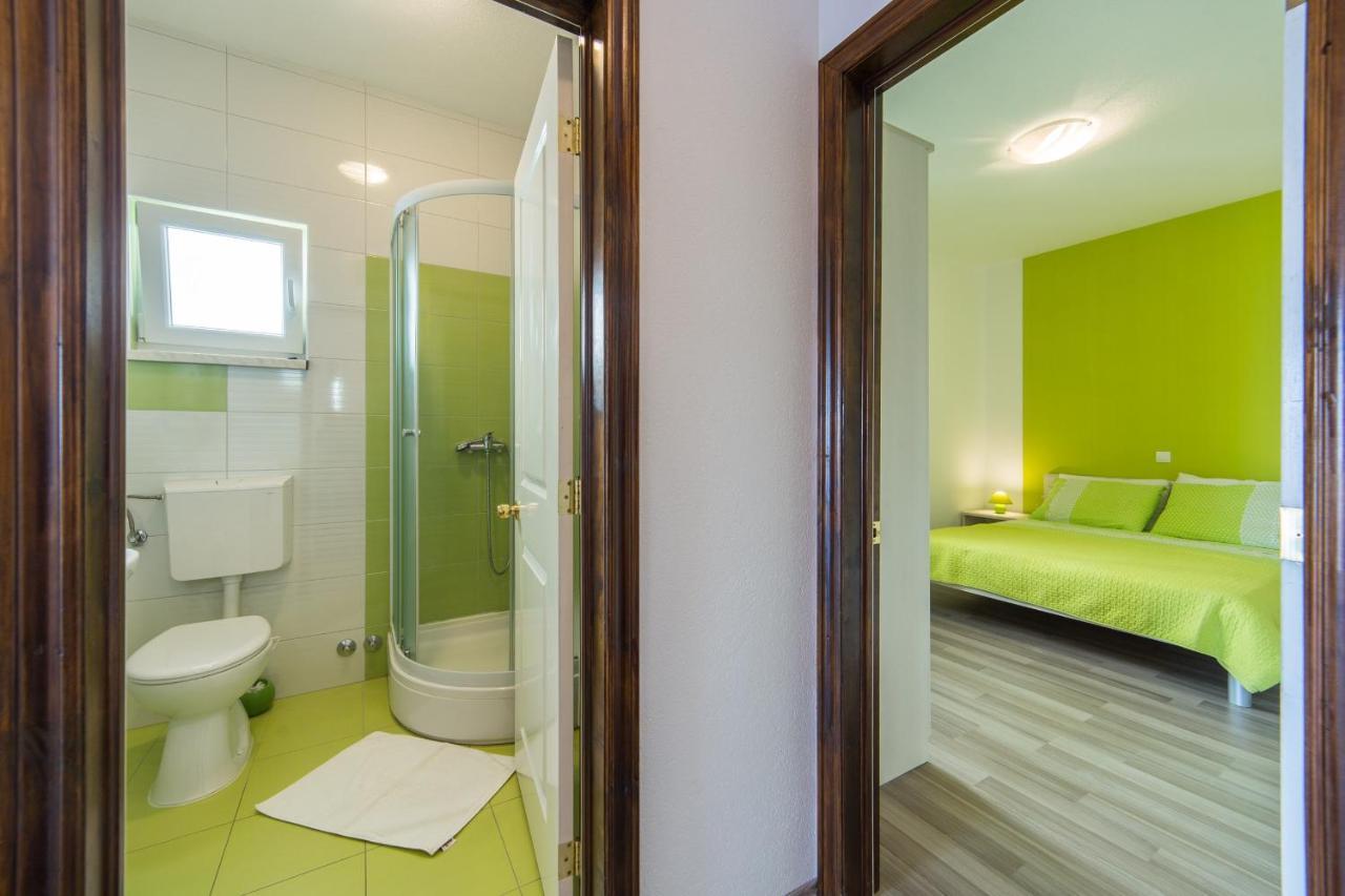 Apartments Color ブリスト 部屋 写真