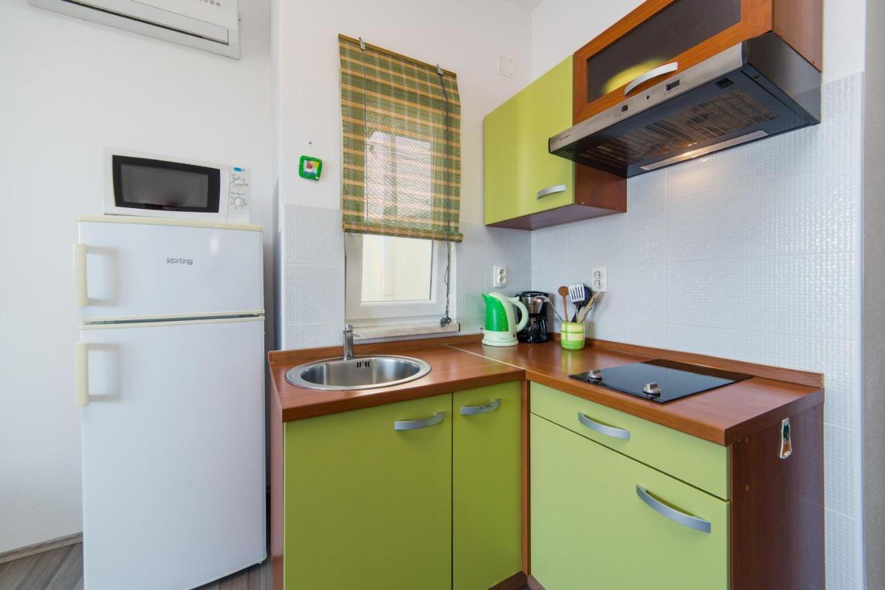 Apartments Color ブリスト 部屋 写真